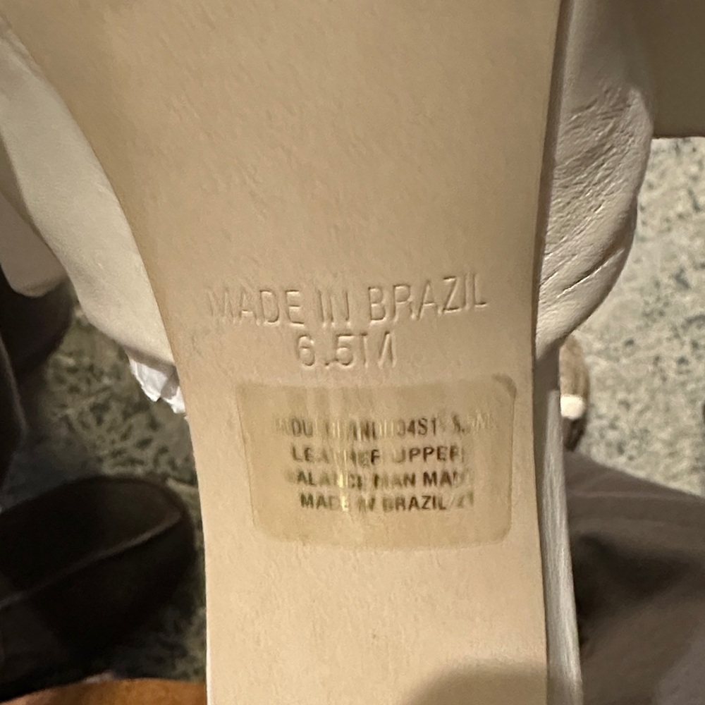 Steve Madden Women's Cream Bow Mules - Picture 4 of 5